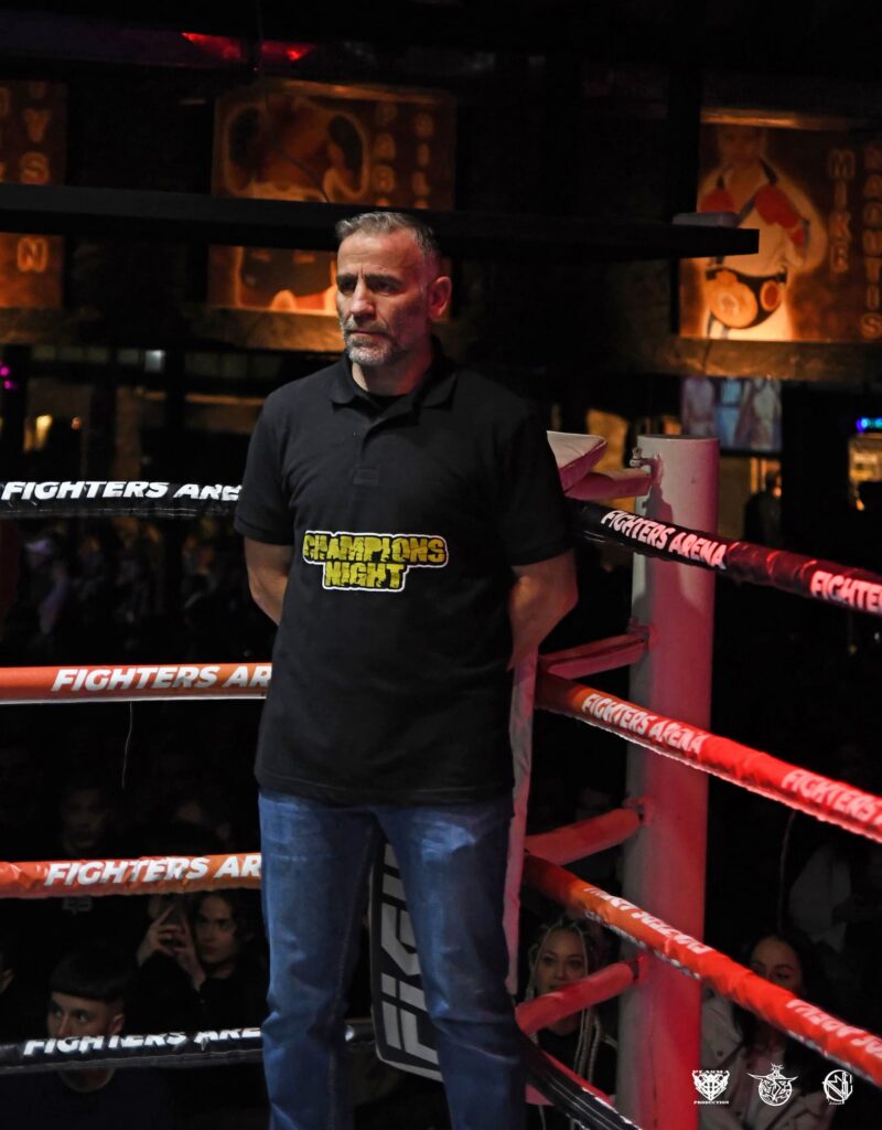 epic-kickboxing-boxing-event-champions-night-69-R8WPMD26.jpg