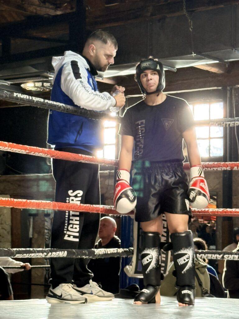kickboxing-boxing-training-pro-one-kYLMgYar.jpg