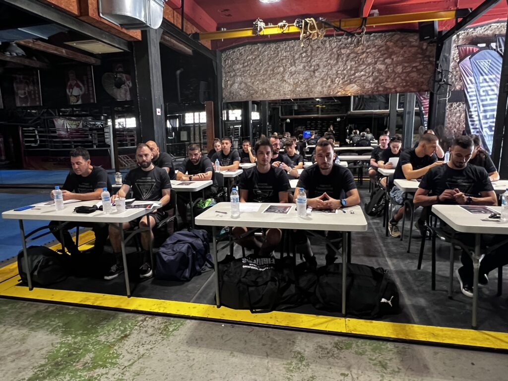 instructors-seminar-kickboxing-learning-ZMACvQ50.jpg