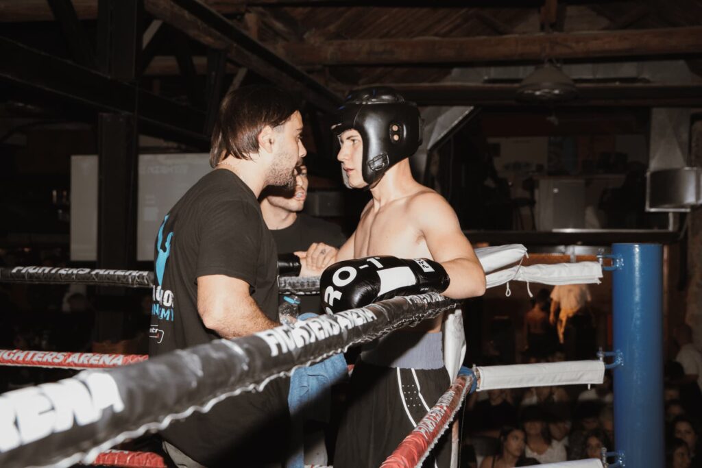 kickboxing-boxing-champions-night-78-PpNjaESo.jpg