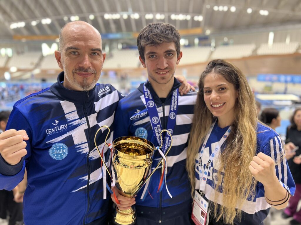 kickboxing-european-athlete-champion-QQl6LaCh.jpg