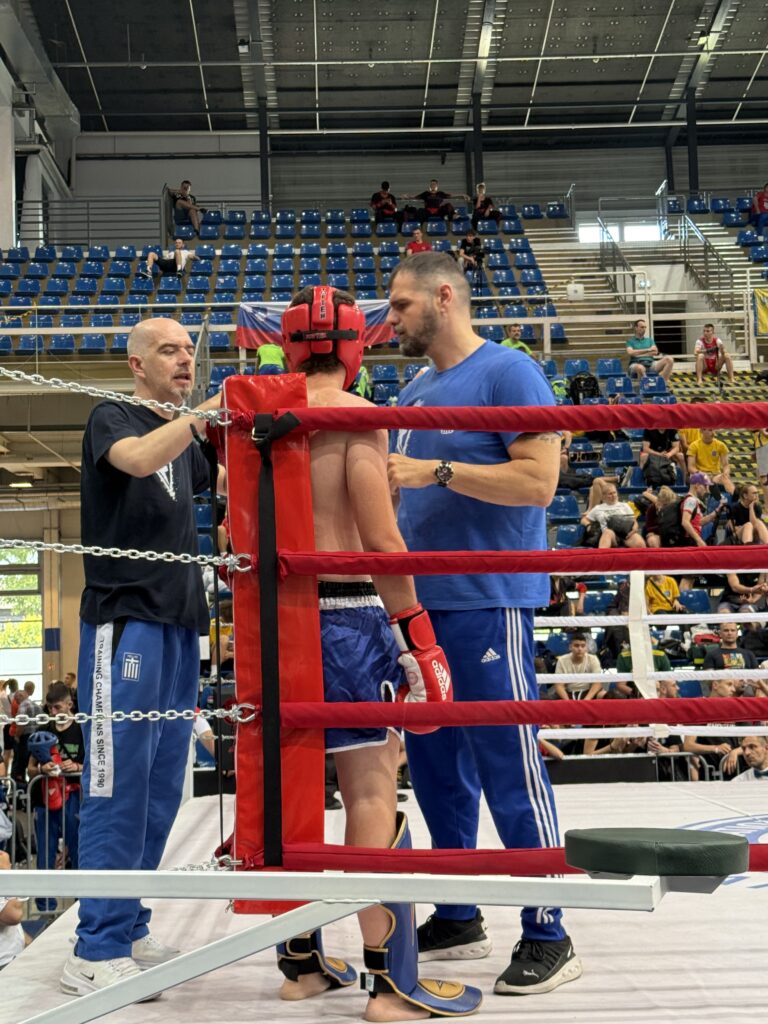 kickboxing-hungarian-wako-fighters-dPqkFrFZ.jpg