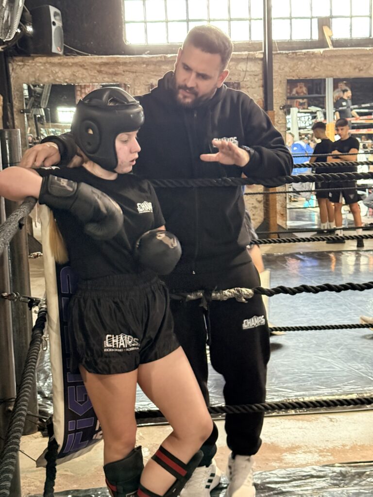 kickboxing-boxing-training-pro-one-lixzjIYT.jpg