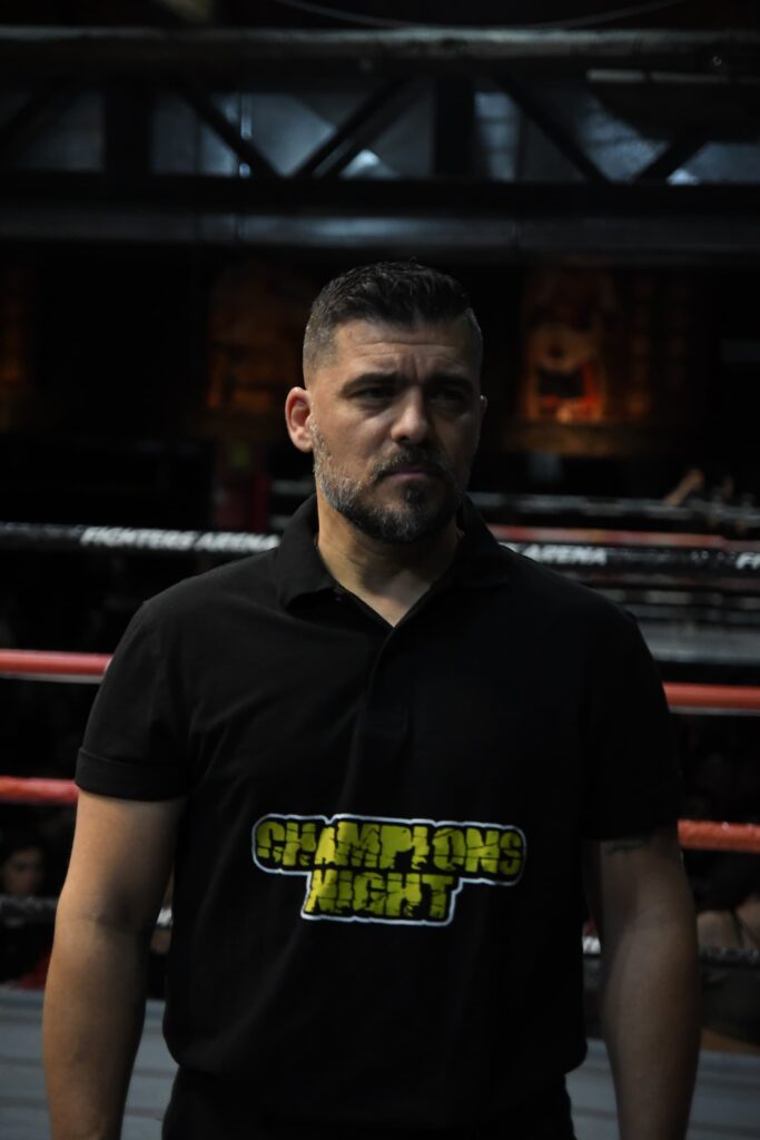 champions-night-72-event-kickboxing-vnxzXIGP.jpg