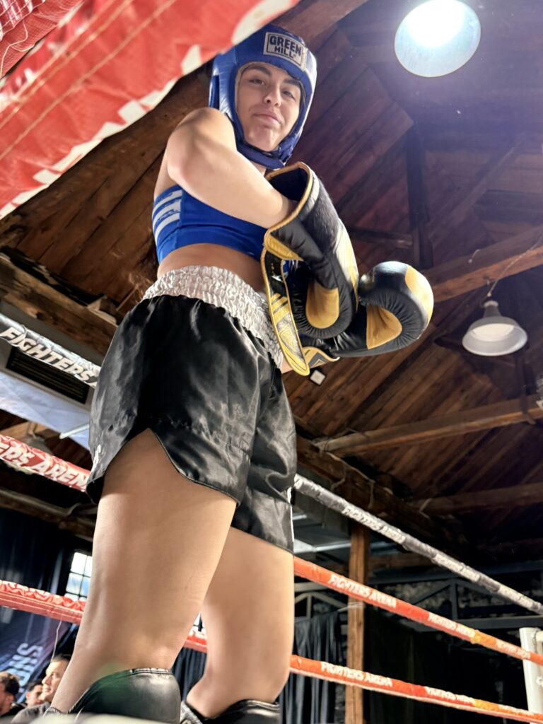 kickboxing-boxing-training-pro-one-X9vdJZGH.jpg