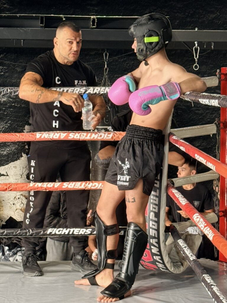 kickboxing-boxing-training-pro-one-ktTepYlx.jpg
