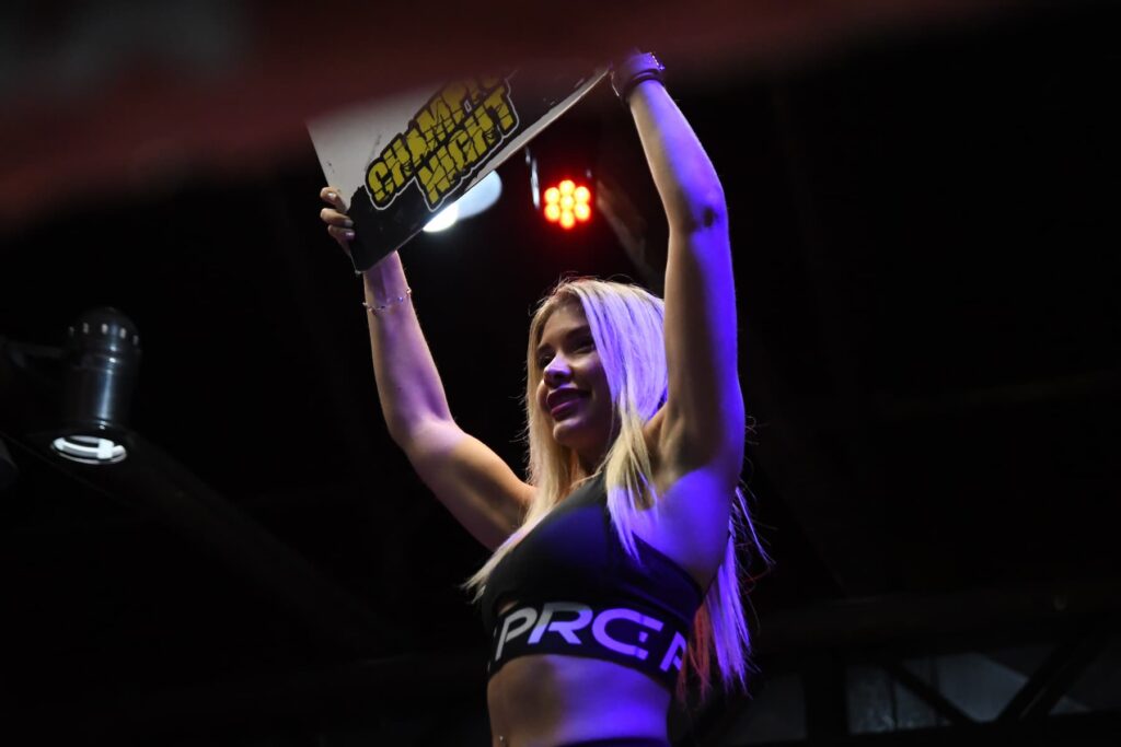 champions-night-72-event-kickboxing-cwOwrJ4M.jpg