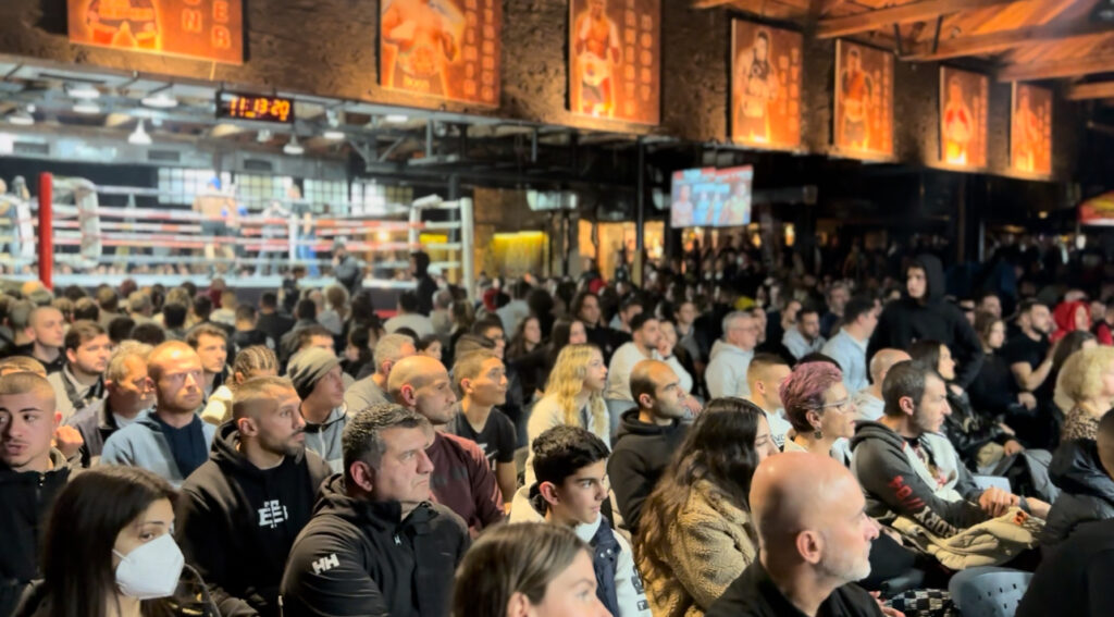 epic-kickboxing-boxing-event-champions-night-69-m2yWlCGT.jpg