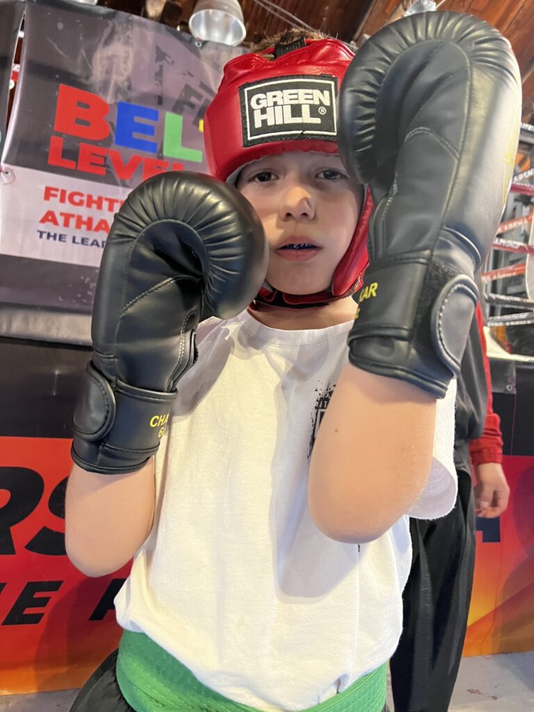 kickboxing-belts-level-up-fighters-bz1CMa5S.jpg
